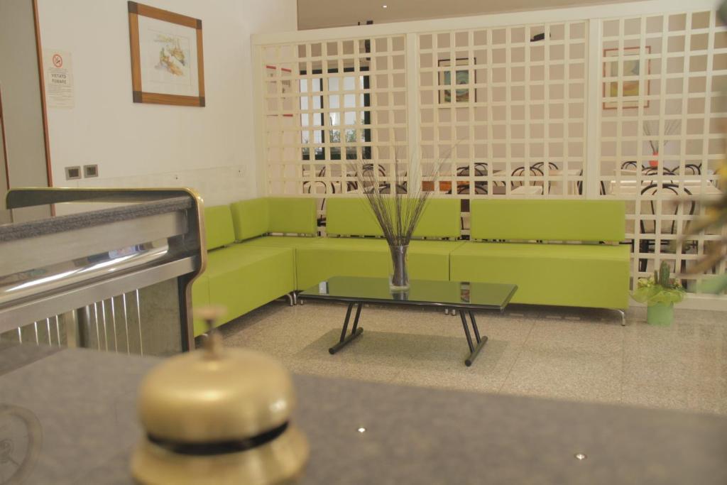 Hotel Desiree 산베네데토델트론토 외부 사진